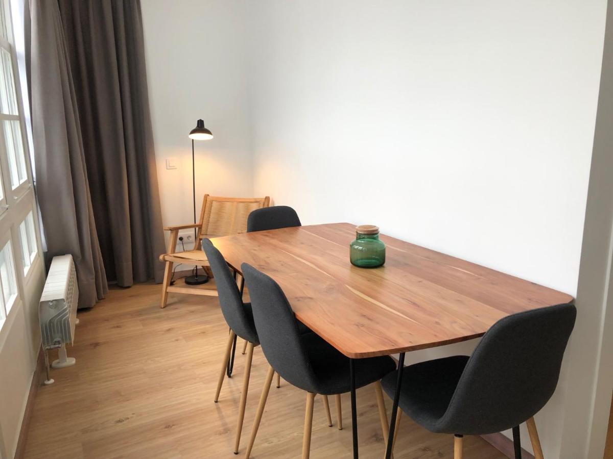 Apartamentos Armanya 3 Lugo Εξωτερικό φωτογραφία